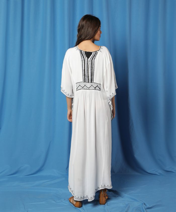 White Kaftan Beth