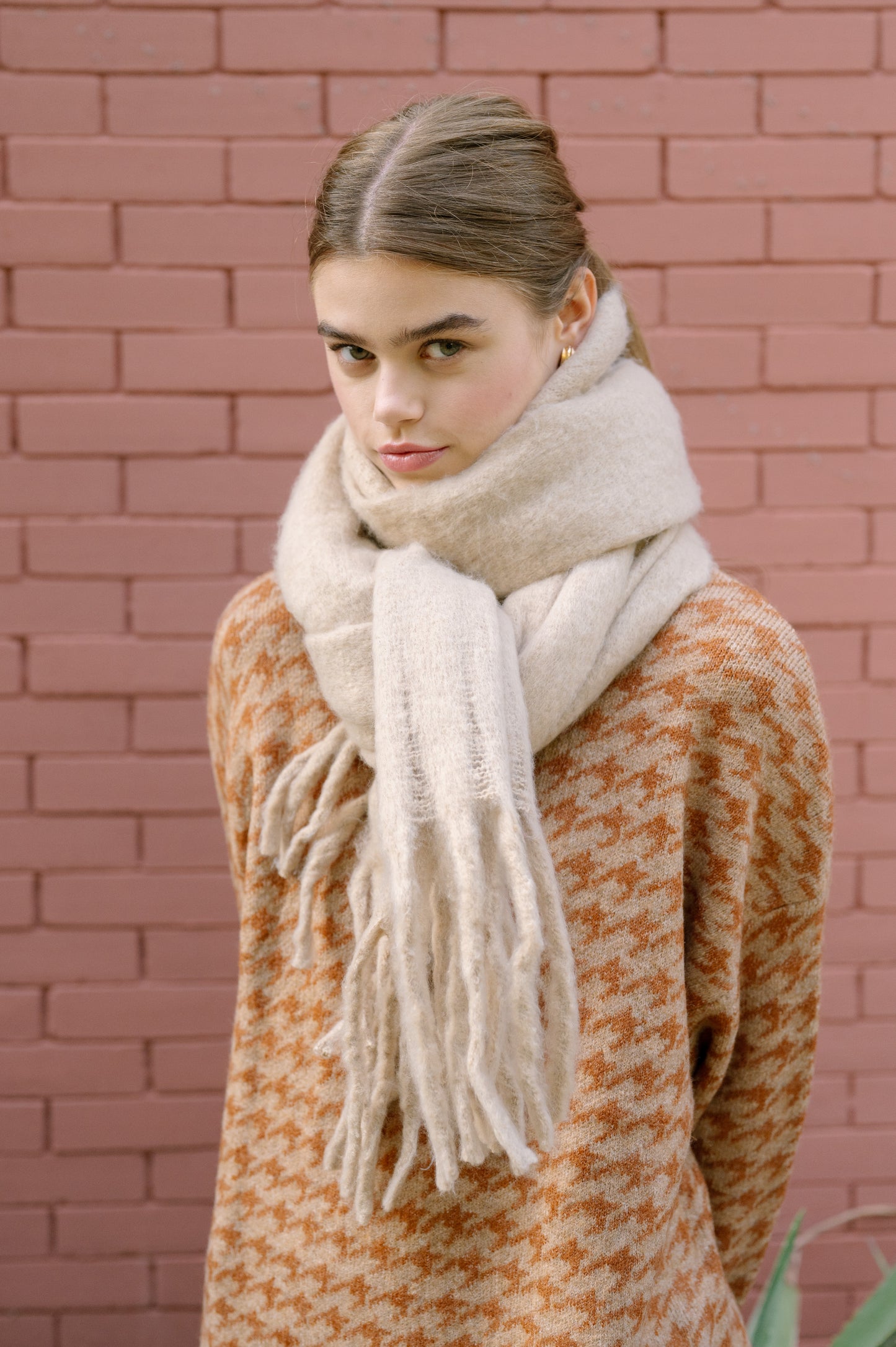 Monochrome Blanket - Scarf